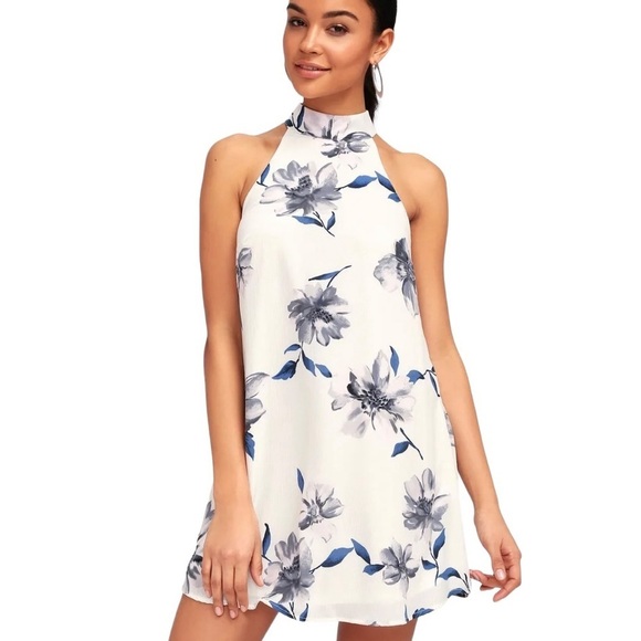 Lulu’s Darling Dearest White Floral Print Swing Halter Dress Women’s Small NWT - Picture 1 of 14